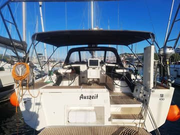 Sailboat Auszeit charter rental in Croatia | Yacht4Less
