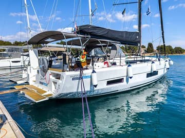 Best Price for a Sailboat Easy Eleven rental in Croatia | Yacht4Less