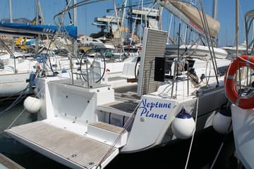 Sailboat Neptune Planet charter rental in Italy | Yacht4Less