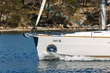 Sailboat Black Panther available for yacht charter in Croatia | Yacht4Less