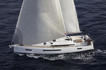 Sailboat Lady Flora 2 charter rental in Greece | Yacht4Less