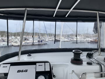 Catamaran Zoe available for yacht charter in Greece | Yacht4Less