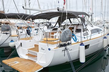 Best Price for a Sailboat Lan rental in Croatia | Yacht4Less