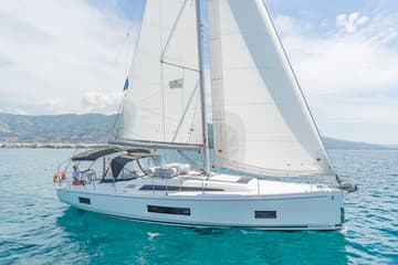 Sailboat Paradisea charter rental in Greece | Yacht4Less