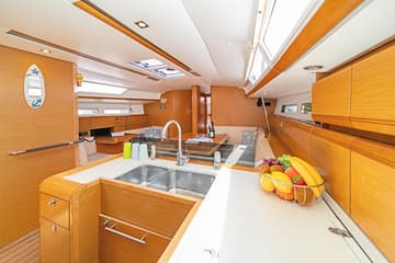 Best Price for a Sailboat Marina I rental in Greece | Yacht4Less