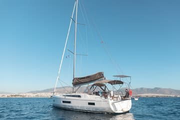 Sailboat Kos 40.2 charter rental in Greece | Yacht4Less