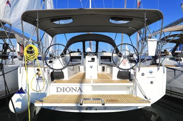 Sailboat Diona charter rental in Croatia | Yacht4Less