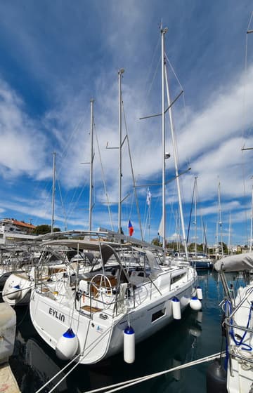Sailboat Eylin available for yacht charter in Croatia | Yacht4Less