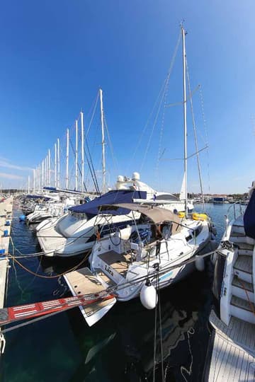 Sailboat Lara charter rental in Croatia | Yacht4Less