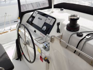 Catamaran Galapagos available for yacht charter in Croatia | Yacht4Less