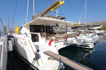 Catamaran Feeling Free available for yacht charter in Croatia | Yacht4Less