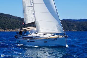 Best Price for a Sailboat Bianca rental in Italy | Yacht4Less