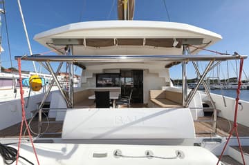 Catamaran Rozi V available for yacht charter in Croatia | Yacht4Less