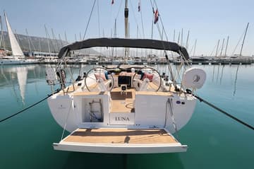 Sailboat Luna available for yacht charter in Croatia | Yacht4Less