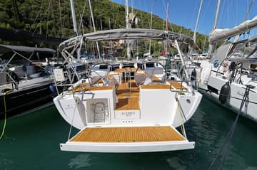 Sailboat Audrey charter rental in Croatia | Yacht4Less