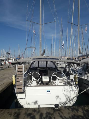 Sailboat Quintessa charter rental in Greece | Yacht4Less