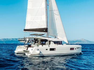 Catamaran Leggiero charter rental in Croatia | Yacht4Less