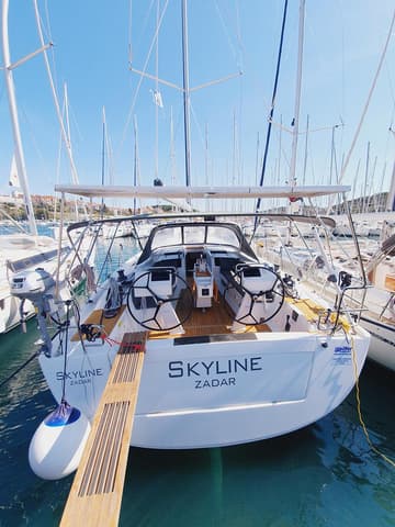 Best Price for a Sailboat Skyline rental in Croatia | Yacht4Less
