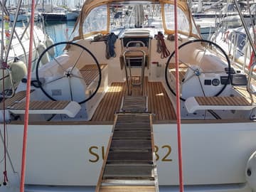 Best Price for a Sailboat Sun 382 rental in Greece | Yacht4Less