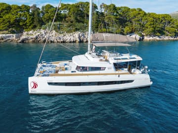 Catamaran EQ Horizon available for yacht charter in Croatia | Yacht4Less