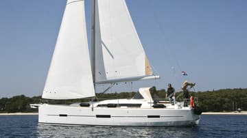 Sailboat Stella available for yacht charter in Croatia | Yacht4Less