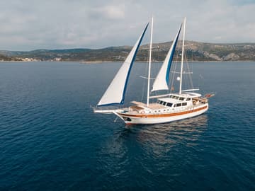 Gulet Sea Breeze charter rental in Croatia | Yacht4Less