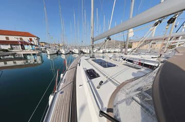 Sailboat Sursulapitschi available for yacht charter in Croatia | Yacht4Less