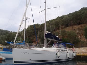 Sailboat Billmaira charter rental in Greece | Yacht4Less