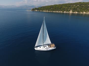 Sailboat Lena available for yacht charter in Croatia | Yacht4Less