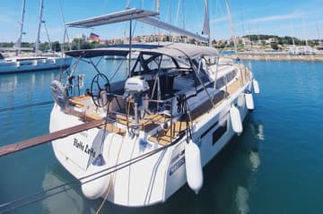 Sailboat Flotte Lotte charter rental in Croatia | Yacht4Less
