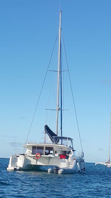 Catamaran Zenith available for yacht charter in Panama | Yacht4Less