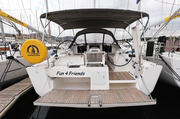 Sailboat Fun 4 Friends available for yacht charter in Croatia | Yacht4Less