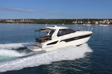 Motorboat Palermo available for yacht charter in Croatia | Yacht4Less