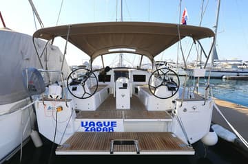 Sailboat Vague charter rental in Croatia | Yacht4Less