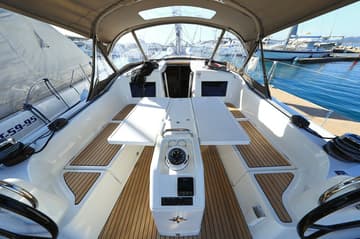 Sailboat Vague available for yacht charter in Croatia | Yacht4Less