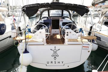 Sailboat Urshy charter rental in Croatia | Yacht4Less
