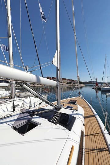Sailboat Marista available for yacht charter in Croatia | Yacht4Less