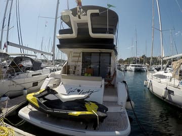 Best Price for a Motorboat Get Lucky rental in Croatia | Yacht4Less
