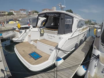 Motorboat True North available for yacht charter in Croatia | Yacht4Less