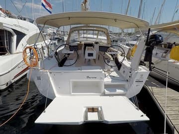 Sailboat Barone available for yacht charter in Croatia | Yacht4Less