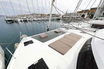 Catamaran La Mula available for yacht charter in Croatia | Yacht4Less