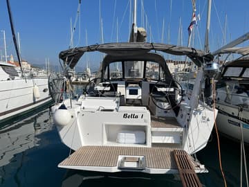 Sailboat Bella I charter rental in Croatia | Yacht4Less
