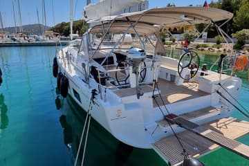 Sailboat Noah charter rental in Croatia | Yacht4Less