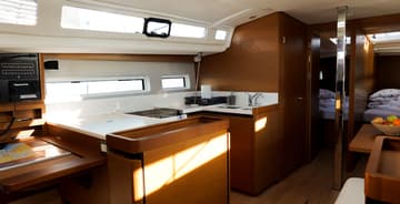 Sailboat Uri available for yacht charter in Croatia | Yacht4Less