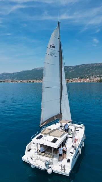 Catamaran Osibova available for yacht charter in Croatia | Yacht4Less