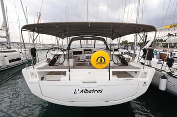 Sailboat L'Albatros charter rental in Croatia | Yacht4Less