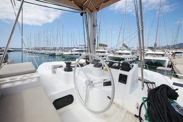 Best Price for a Catamaran Meme rental in Croatia | Yacht4Less