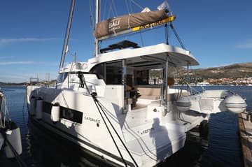 Best Price for a Catamaran 4 Friends rental in Croatia | Yacht4Less