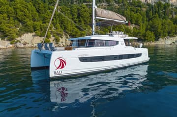 Catamaran La Vie Est Belle charter rental in Croatia | Yacht4Less