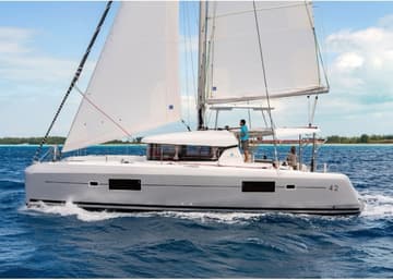 Catamaran BELLATRIX charter rental in BVI | Yacht4Less